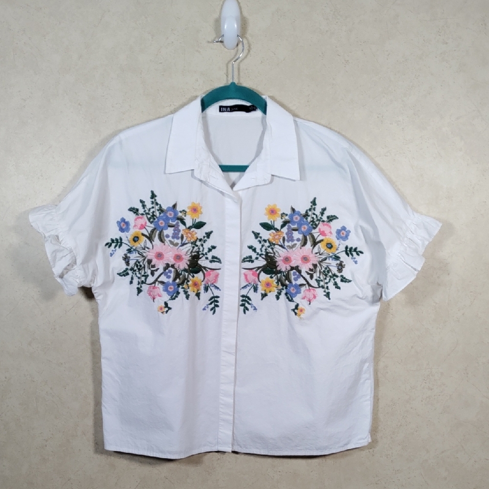 H168 Ina white cotton S/S floral embroidered blouse M